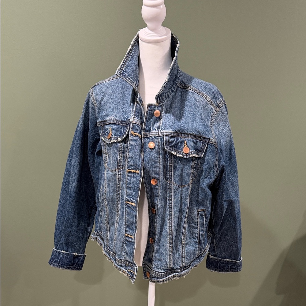 Universal Thread Light Blue Denim Jacket